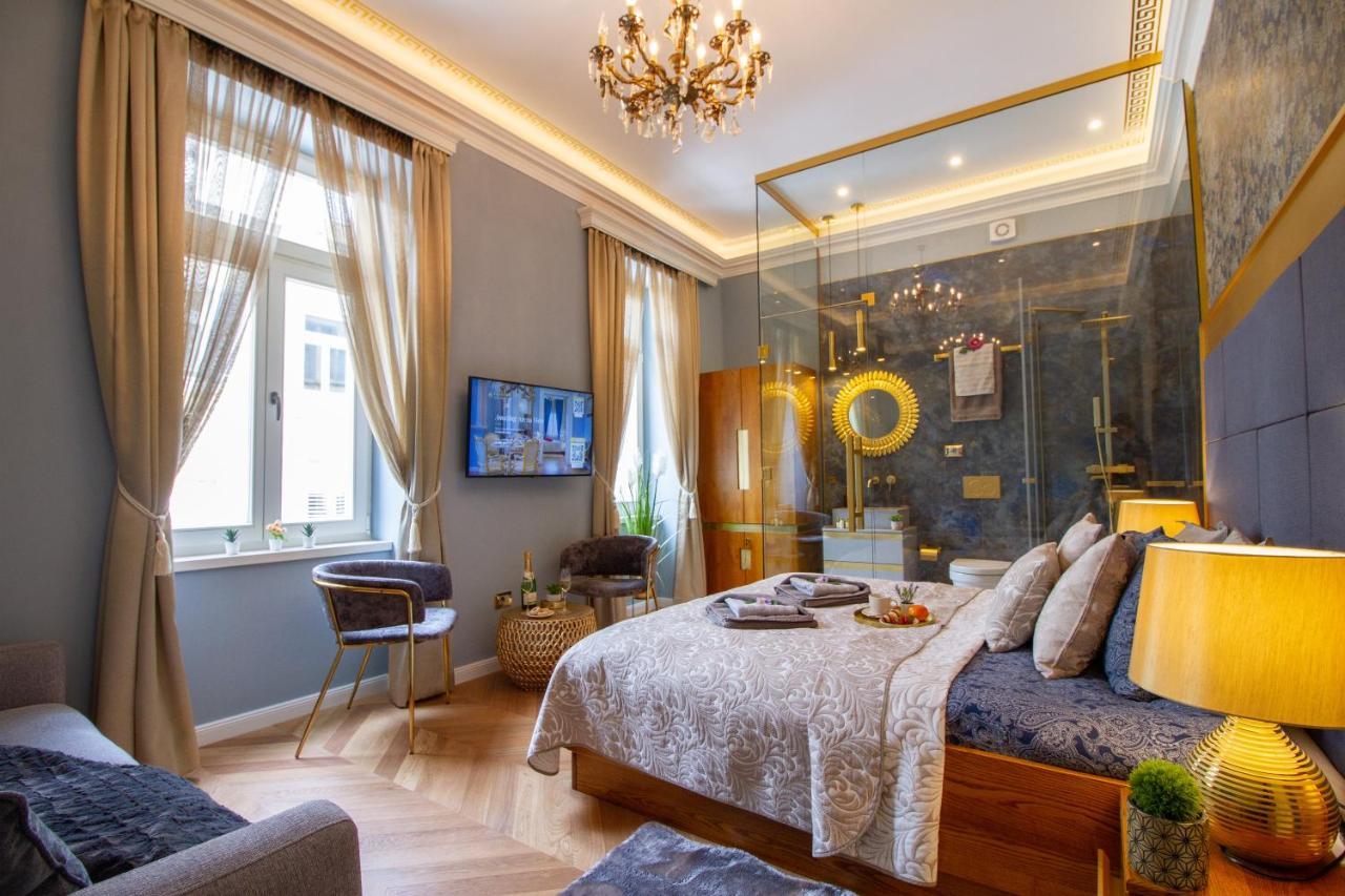 Superb Arena View Apartment Пула Екстериор снимка