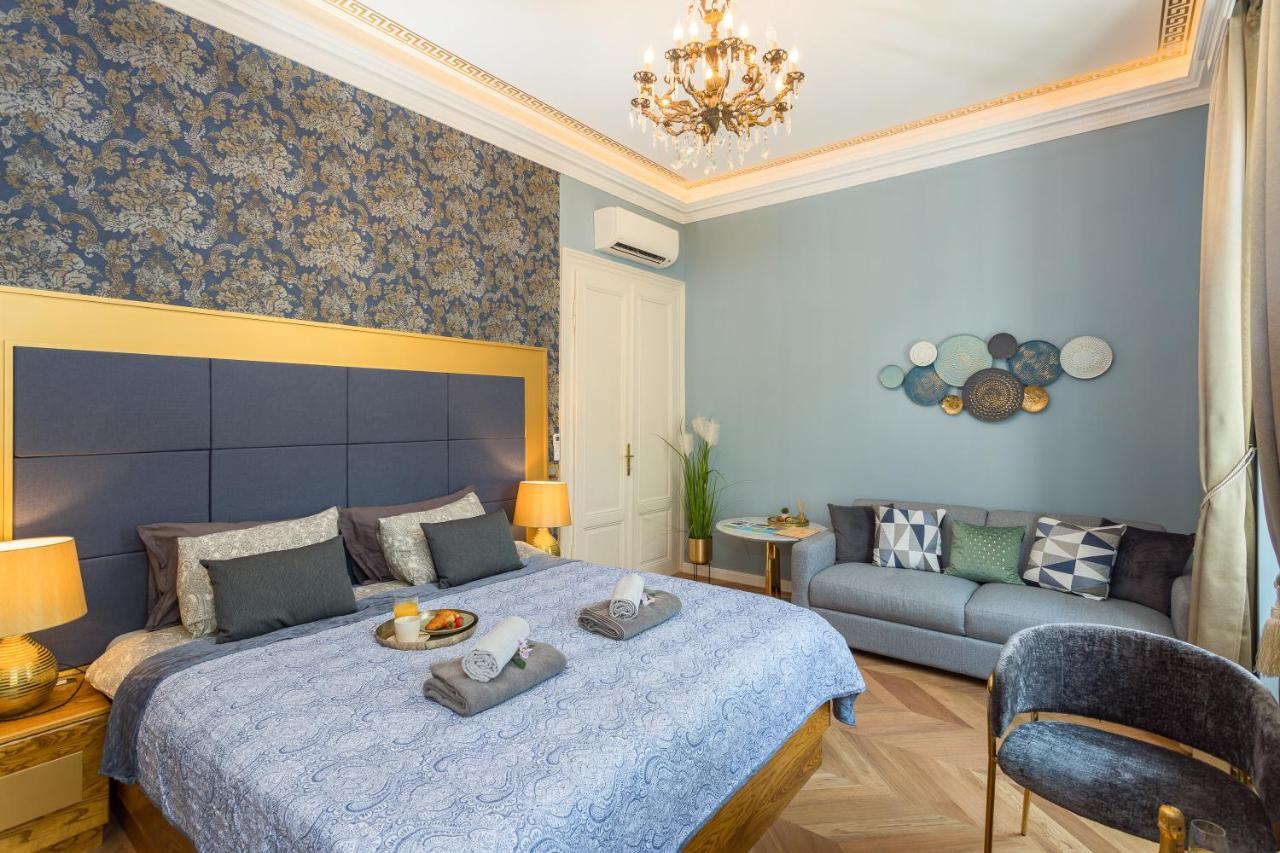 Superb Arena View Apartment Пула Екстериор снимка